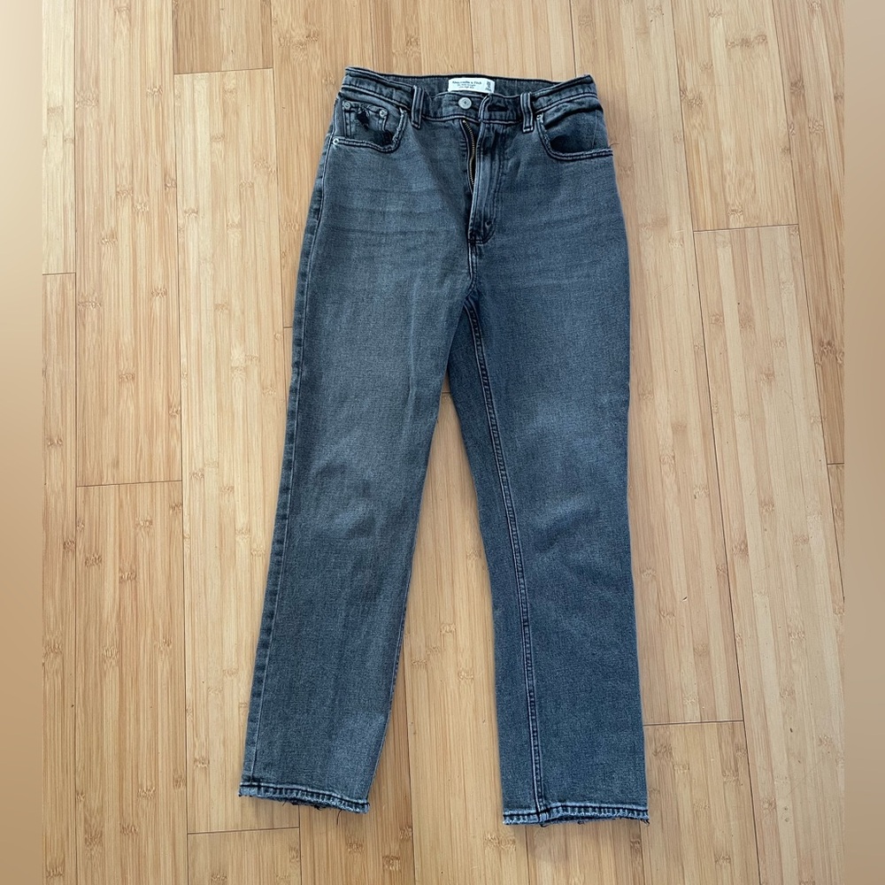Abercrombie & Fitch Gray Ankle Straight Ultra High Rise